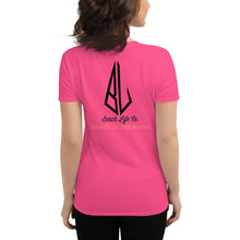 Load image into Gallery viewer, Women&#39;s short sleeve t-shirt