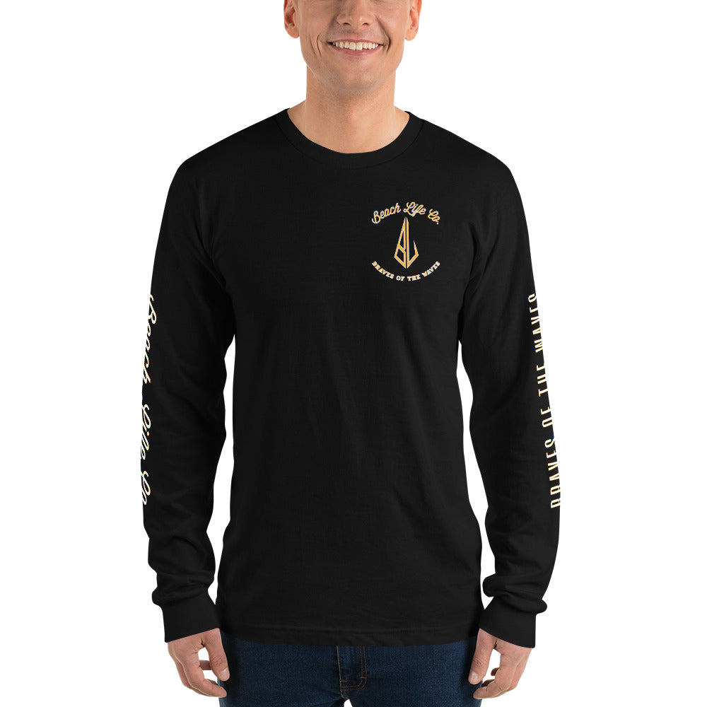 Long sleeve t-shirt