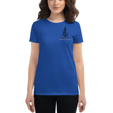 Load image into Gallery viewer, Women&#39;s short sleeve t-shirt