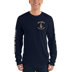 Long sleeve t-shirt