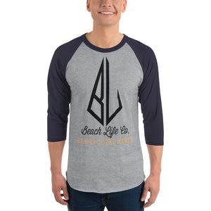 3/4 sleeve raglan shirt