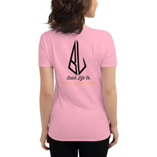 Load image into Gallery viewer, Women&#39;s short sleeve t-shirt